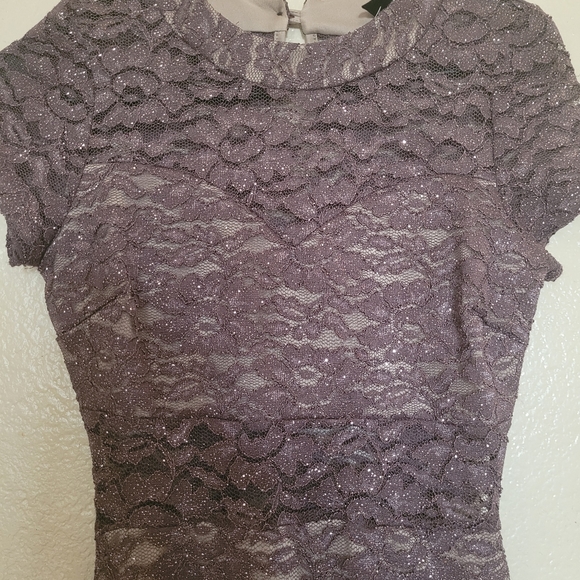 Dress - Picture 2 of 4